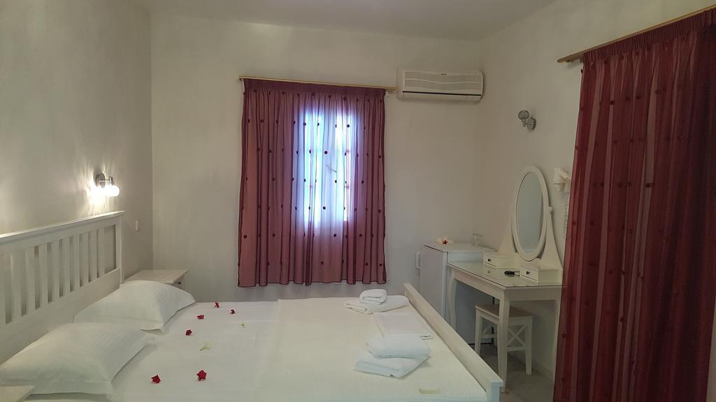 Hotel Sagterra Naxos City Exterior photo